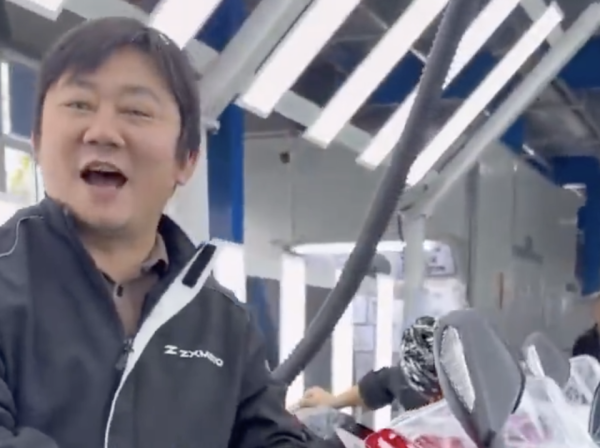 国家允许配资的公司 比国内贵了4万！张雪机车在香港爆单+遭同行诋毁 总代理：质量无敌